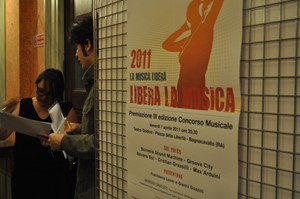 Foyer del Teatro Goldoni - Angela Benassi accoglie i gruppi.jpg